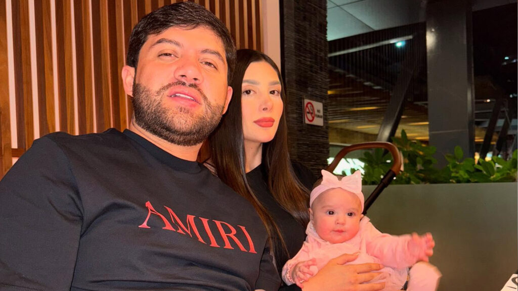 Luis R. Conriquez Biography, Age, Height, Net Worth, Wife, Career, and Family